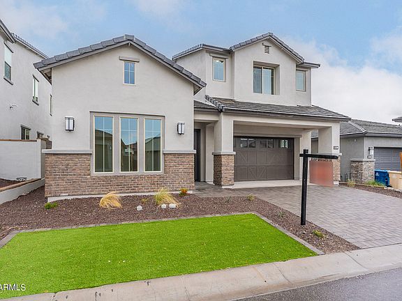 4th image of 21390 W MEADOWBROOK Avenue
