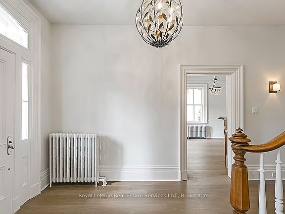 3rd image of 349 Trafalgar Rd