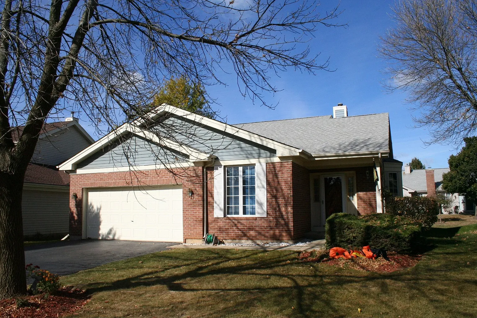 654 Dogleg Ln photo 1