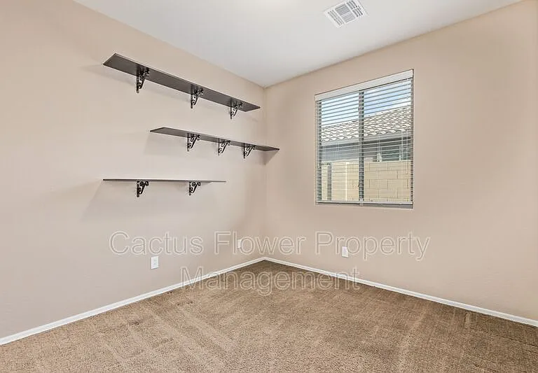 2624 W Beautiful Ln — Photo 24