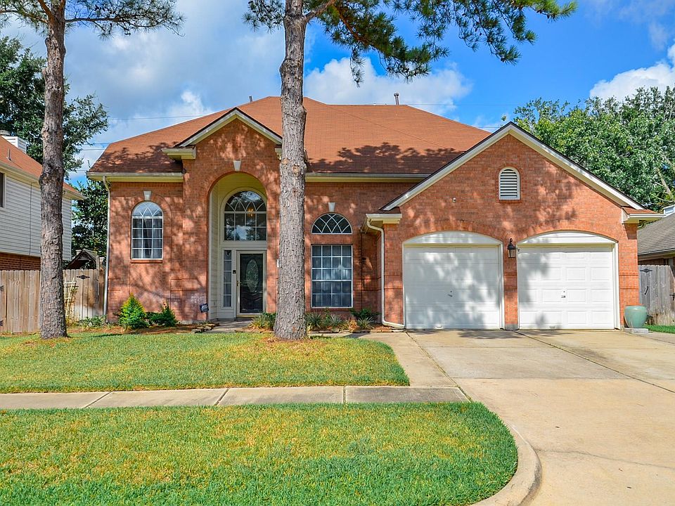 1st image of 3711 Lauderwood Ln