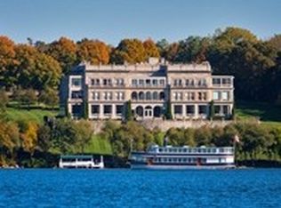880 S Lake Shore Dr #1, Lake Geneva, WI 53147