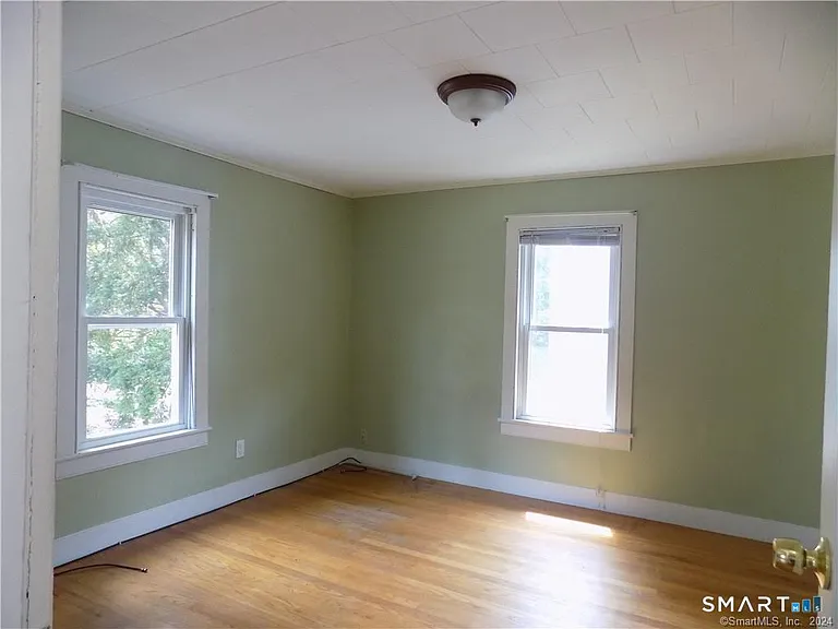 68 Milwaukee Ave — Photo 12