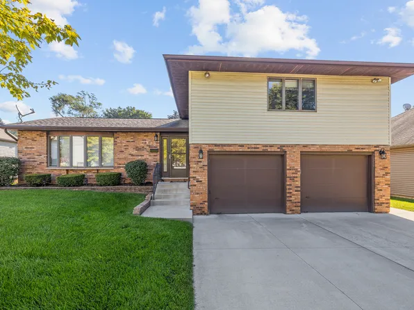 1410 Lawrence Ave, Lockport, IL 60441
