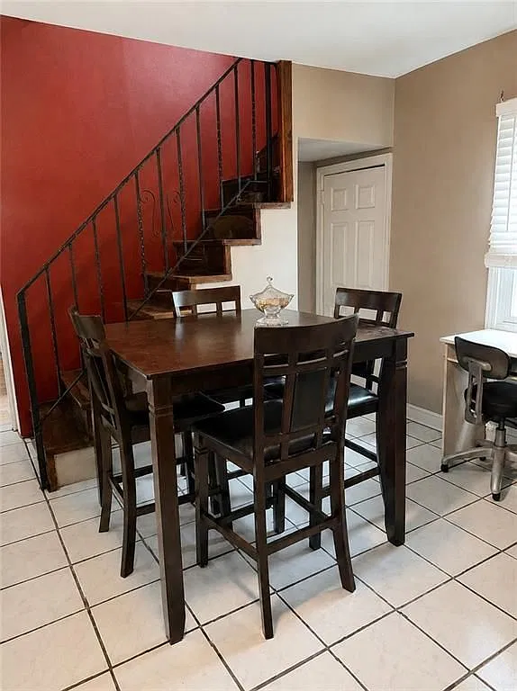 2 bed, 1.0 bath, 829 sqft, $2,150 — Photo 4
