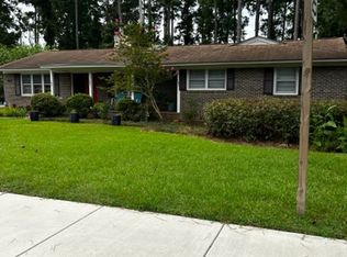 2017 Spencer Ave, New Bern, NC 28560