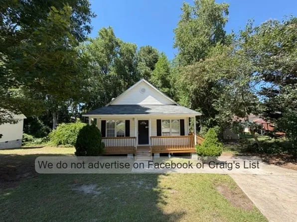 6124 Lonestar Rd, Fayetteville, NC 28303