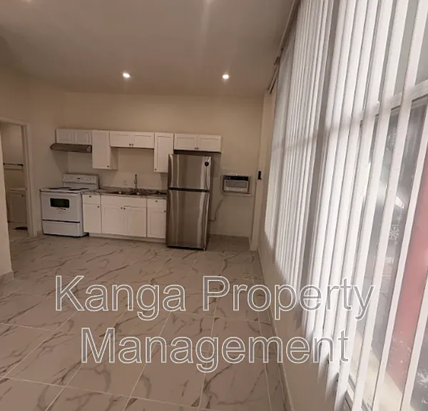 804 Orange Ave #B — Photo 4