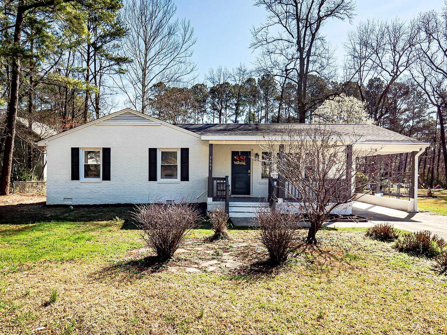3 bed, 1.5 bath, 1178 sqft, $3,500 — Photo 3