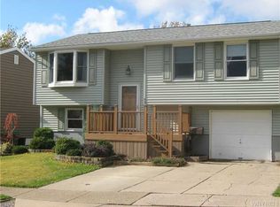 80 Penwood Dr, Cheektowaga, NY 14227