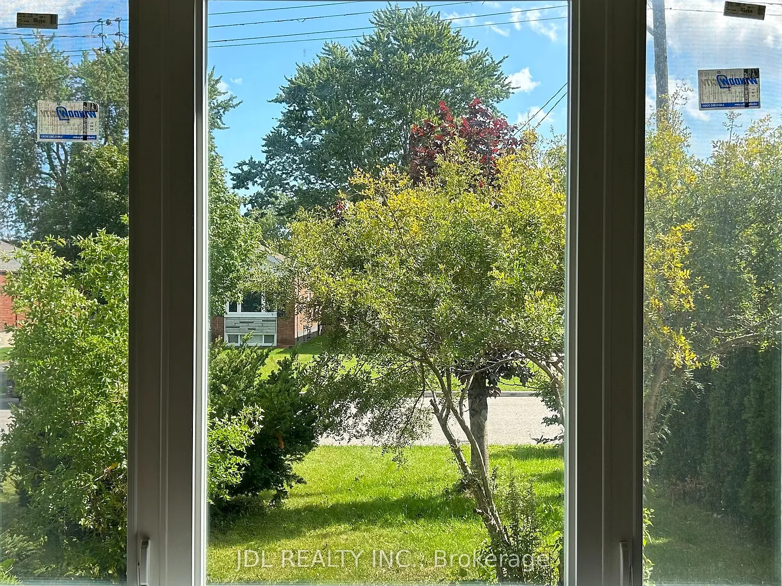 3 bed, $2,349 — Photo 3