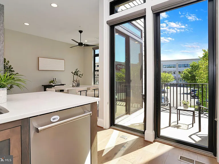 44651 Provincetown Dr — Photo 44