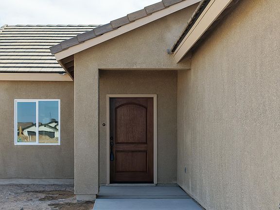 2nd image of 10849 E 46th Pl