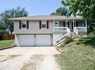 15706 Vicie Ave, Belton, MO 64012