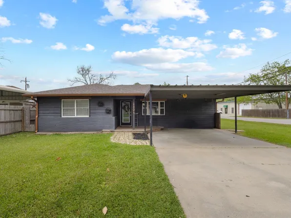 2304 Gary Ave, Nederland, TX 77627
