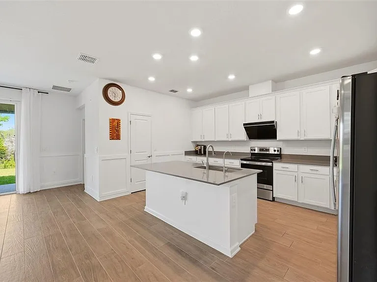 16448 Parable Way — Photo 16