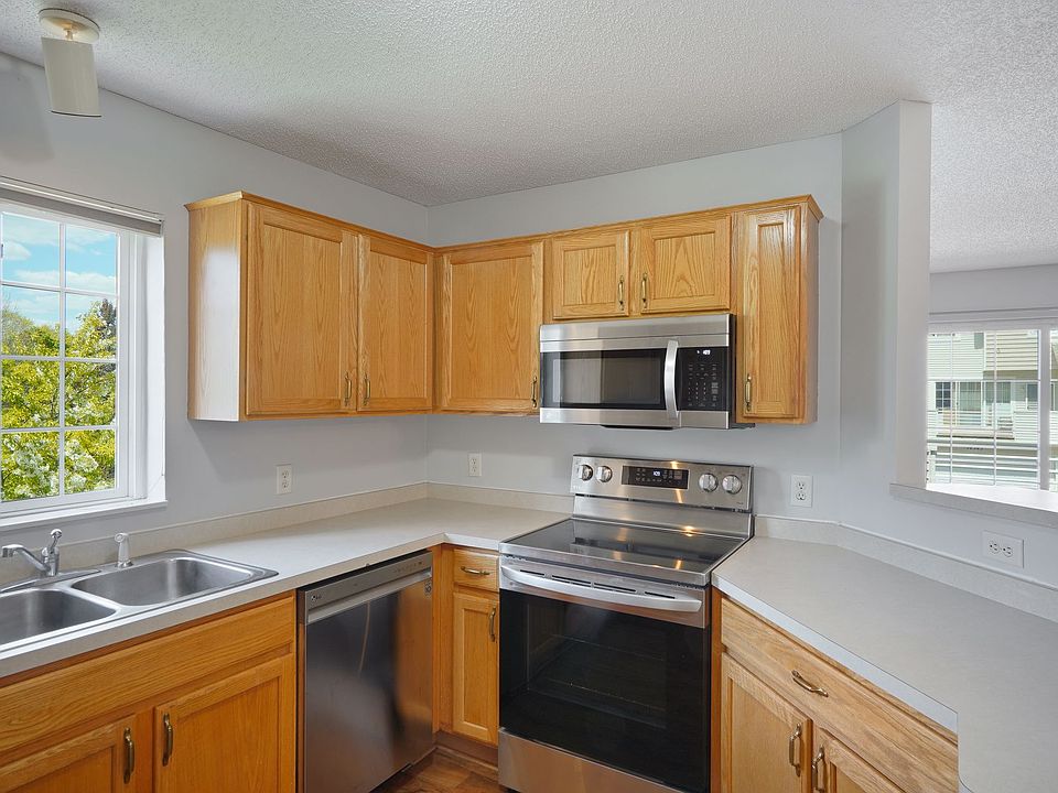 14557 Lockslie Trl, Savage, MN 55378 | Zillow