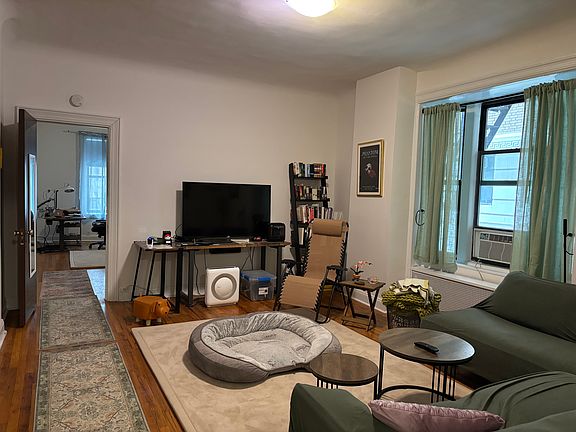 5th image of 808 W End Ave APT 107