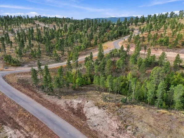 21 Three Peaks Pass, Whitewood, SD 57793