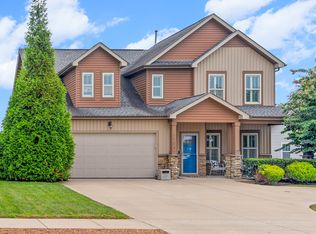 1104 Michaela Cir, Clarksville, TN 37043
