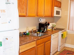 1588 Oak Ave APT 1, Evanston, IL 60201