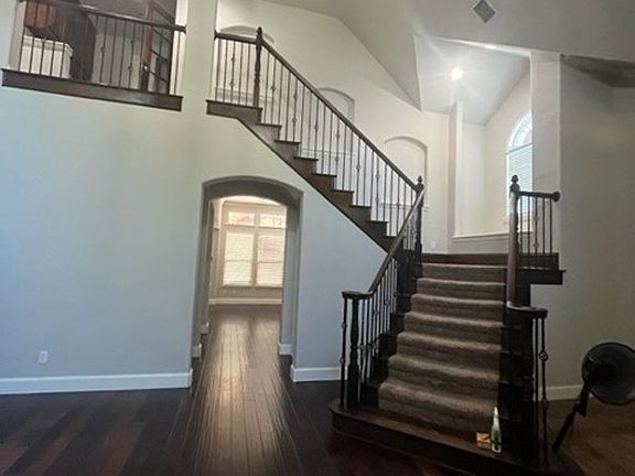 2nd image of 2106 Creekvista Dr