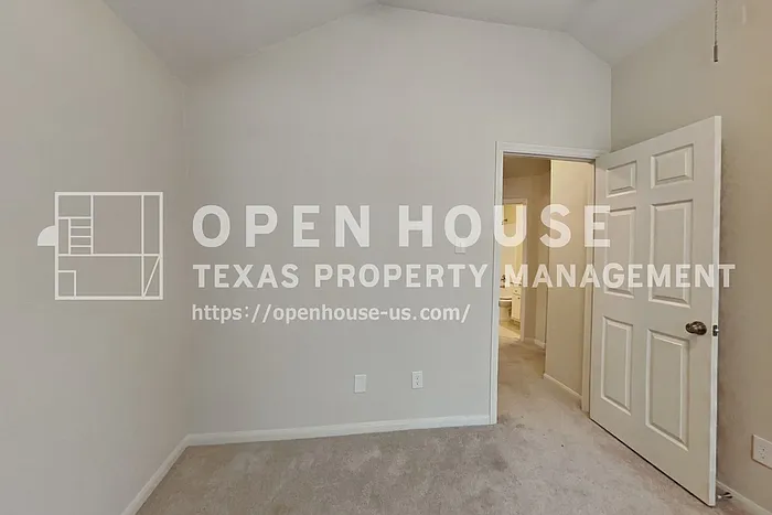 175 Merryweather Pl — Photo 13