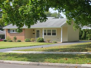 17 Church Rd, Plymouth Meeting, PA 19462