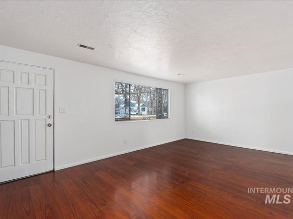 boise-idaho-79643640 picture