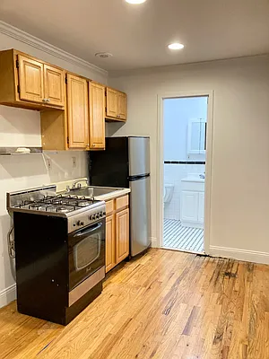 Rented by Crosstown Apartments NYC | media 5