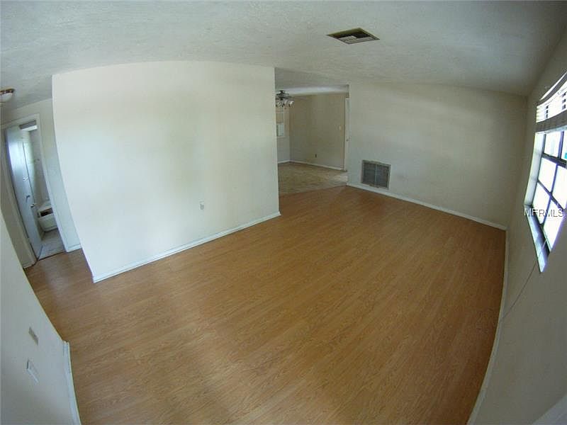 1st image of 1414 Viking Dr