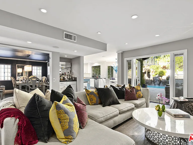 5176 Don Pio Dr — Photo 6