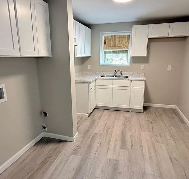 1506 Wendell Ave — Photo 6