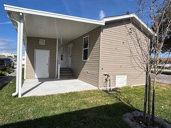 3rd image of 605 Plumgrove Rd #C108