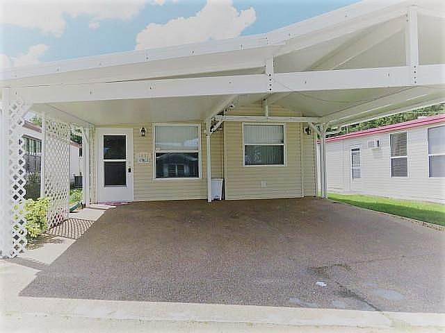 1st image of 1031 Rainbow Cir