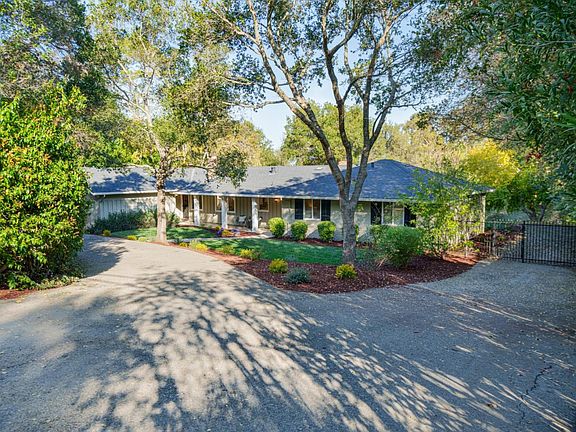 5th image of 24821 Prospect Ave