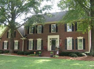 9 Glenbriar Ct, Simpsonville, SC 29681