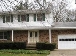 2459 Smith Rd, Akron, OH 44333