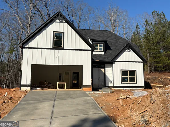 5585 Yorkshire Ct, Douglasville, GA 30135