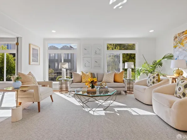 2226 Beach St, San Francisco, CA 94123