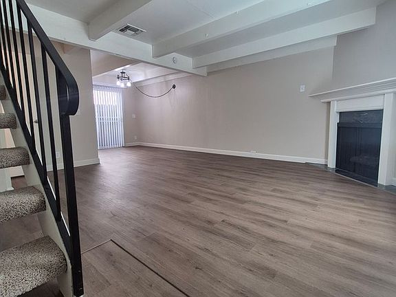 2nd image of 2612-2616 G St #261210