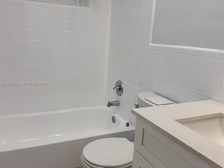 1130 Cotorro Ave #1130 — Photo 10