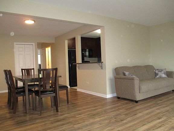 5th image of 520 E Spruce Dr APT 2B