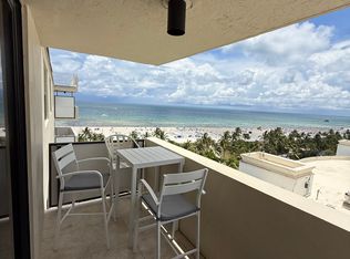1621 Collins Ave #PENTHOUSE 1012, Miami Beach, FL 33139
