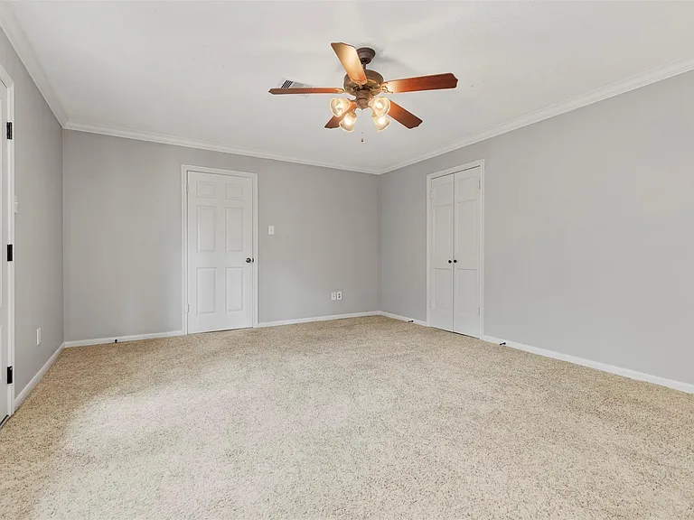 16210 Chipstead Dr — Photo 18