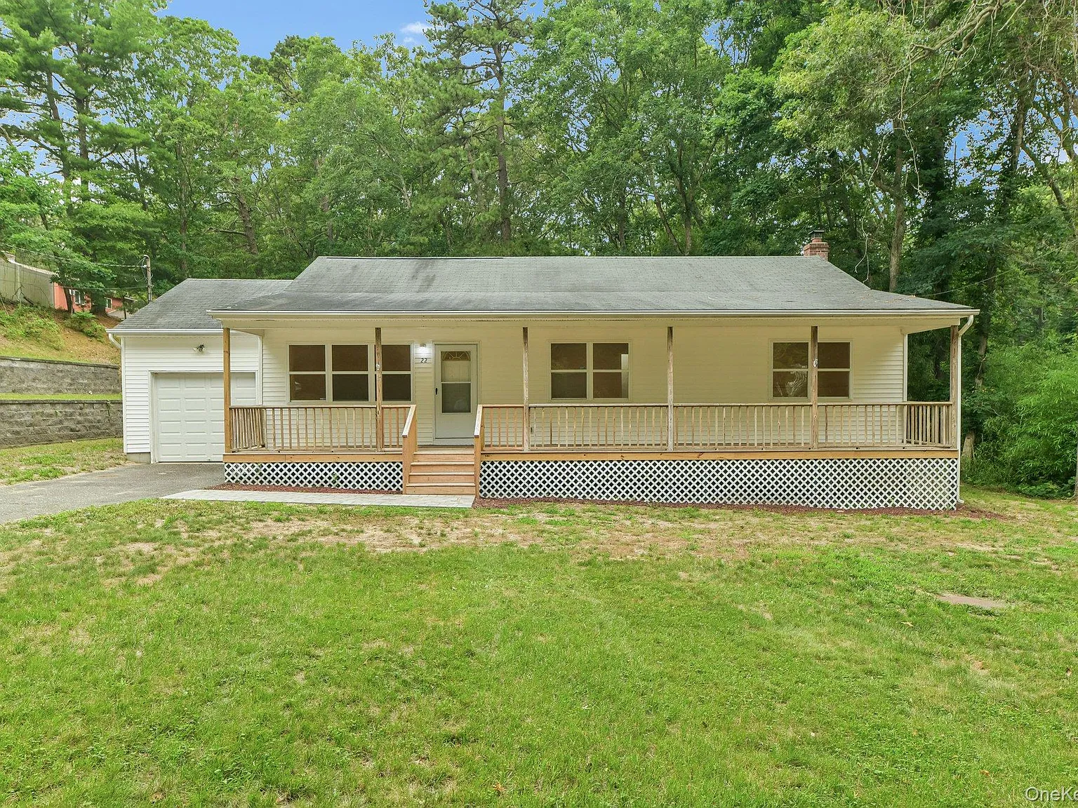 3 bed, 2.0 bath, 1380 sqft, $3,750 — Photo 1