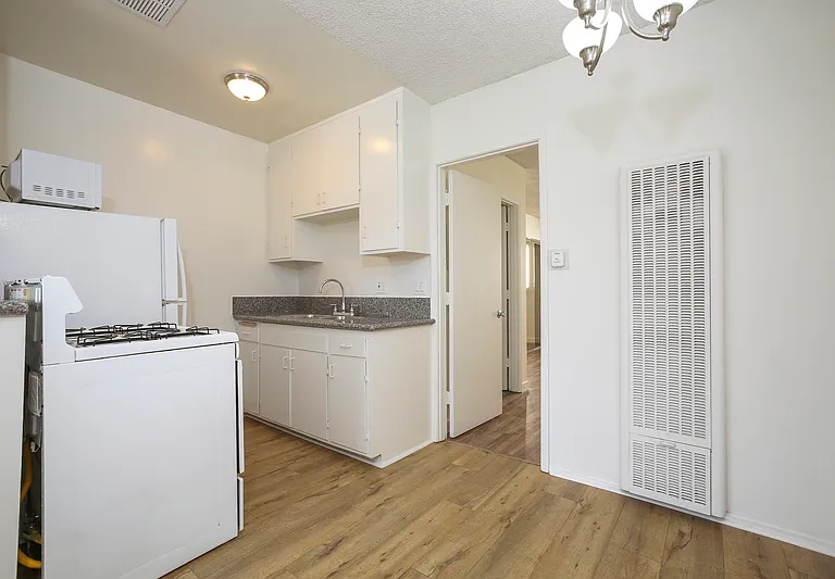 12456 Culver Blvd #10 — Photo 5