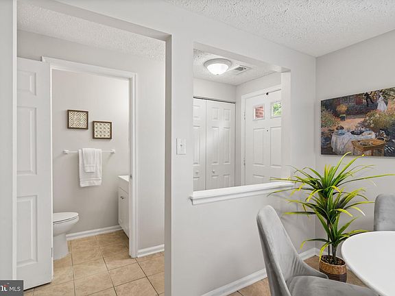 3rd image of 3601 Wharf Ln