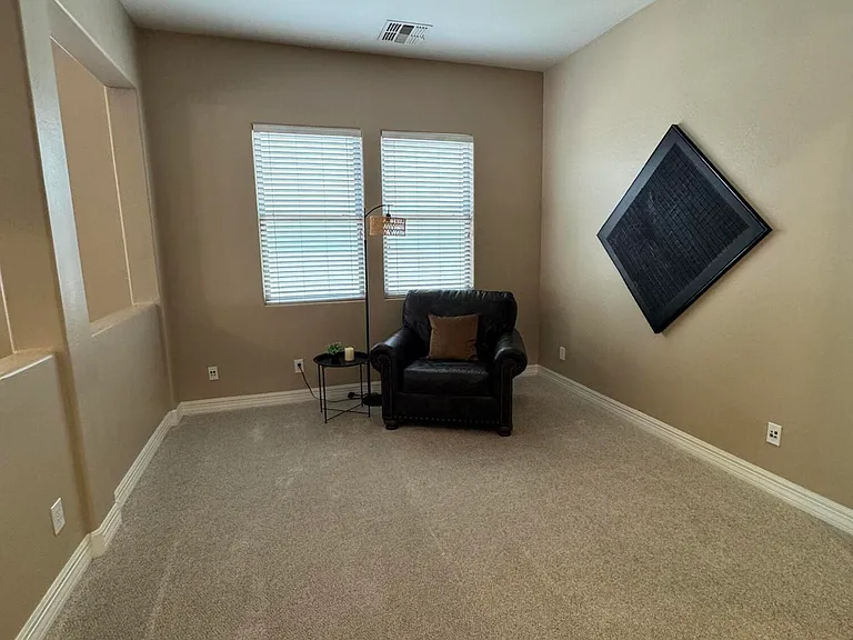 15264 W Georgia Dr — Photo 11