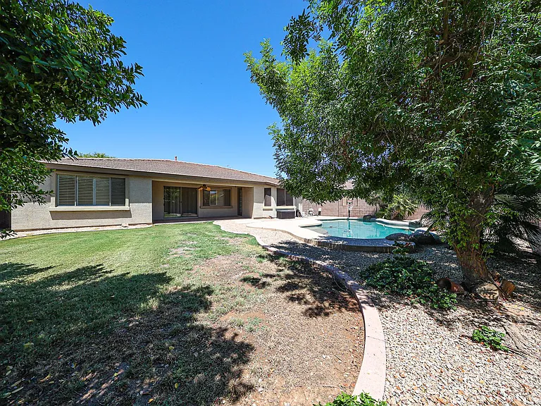 445 W Seagull Dr — Photo 45